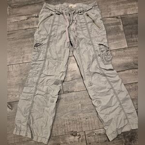 Aeropostale Juniors Gray Cargo Pants Size 3/4
